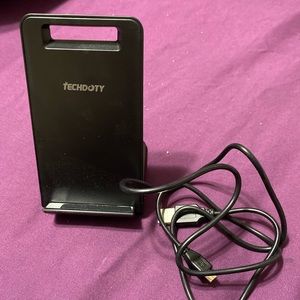 Fast Wireless Charging Station